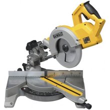 DeWALT DWS771